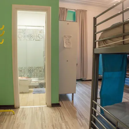 Victoria House Hostel-2